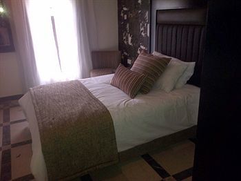 Quo Vadis Hotel Abuja Exteriör bild