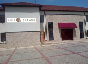 Quo Vadis Hotel Abuja Exteriör bild